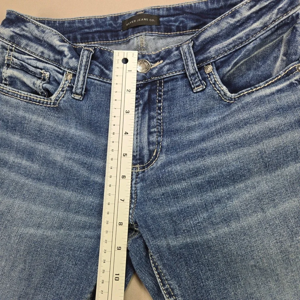 Silver Jeans Co Suki Straight Leg Jeans W29 L30 Medium Wash Distressed Denim - Picture 11 of 11